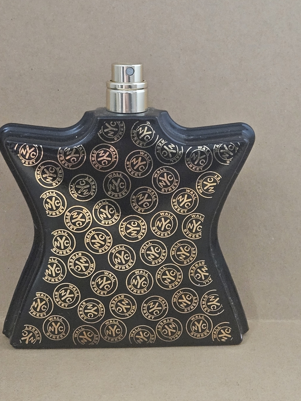 Bond No 9 Wallstreet NYC 3.3 FL OZ. LARGE BOTTLE. FULL NO COVER